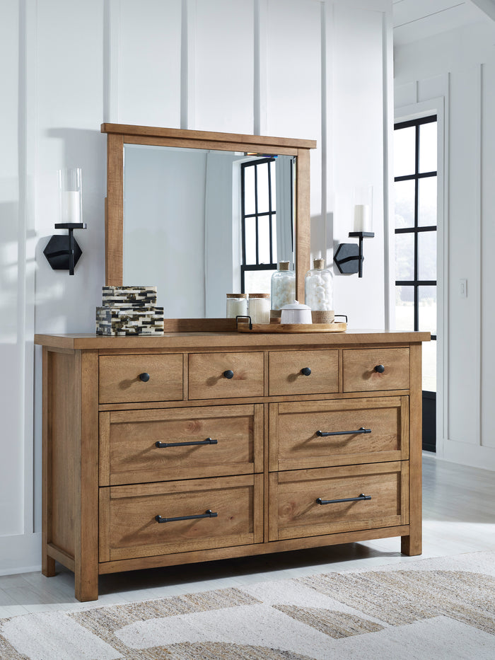 Kristiland Dresser With Mirror