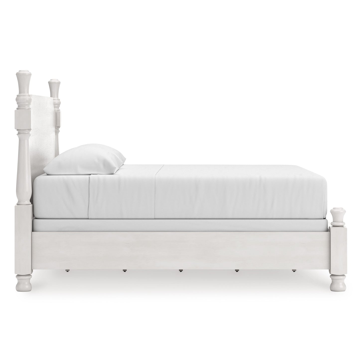 Chadworth King Poster Bed