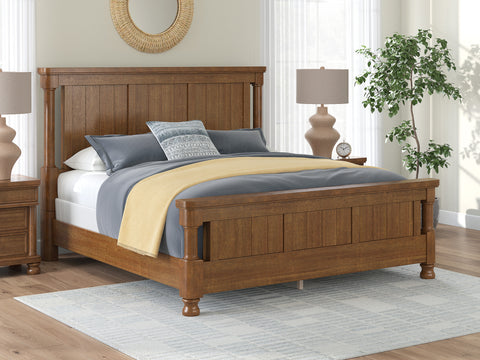 Chadworth King Poster Bed