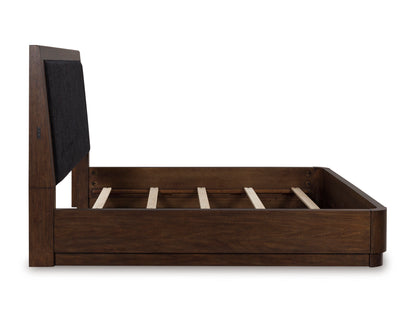 Kendamor King Upholstered Panel Bed