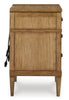 Sharlance Bedroom Set (Bed+2 Nightstands)