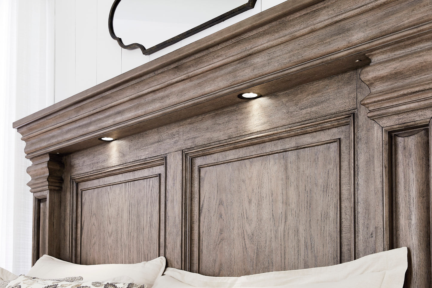 Blairhurst KING PANEL BED