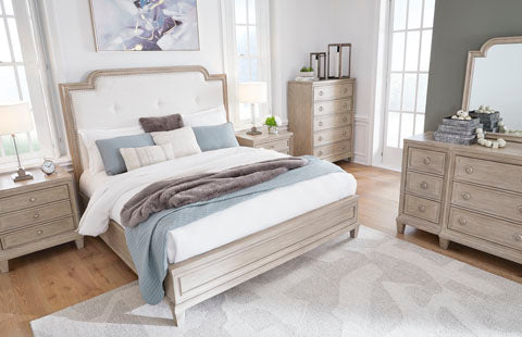 Jorlaina Dresser