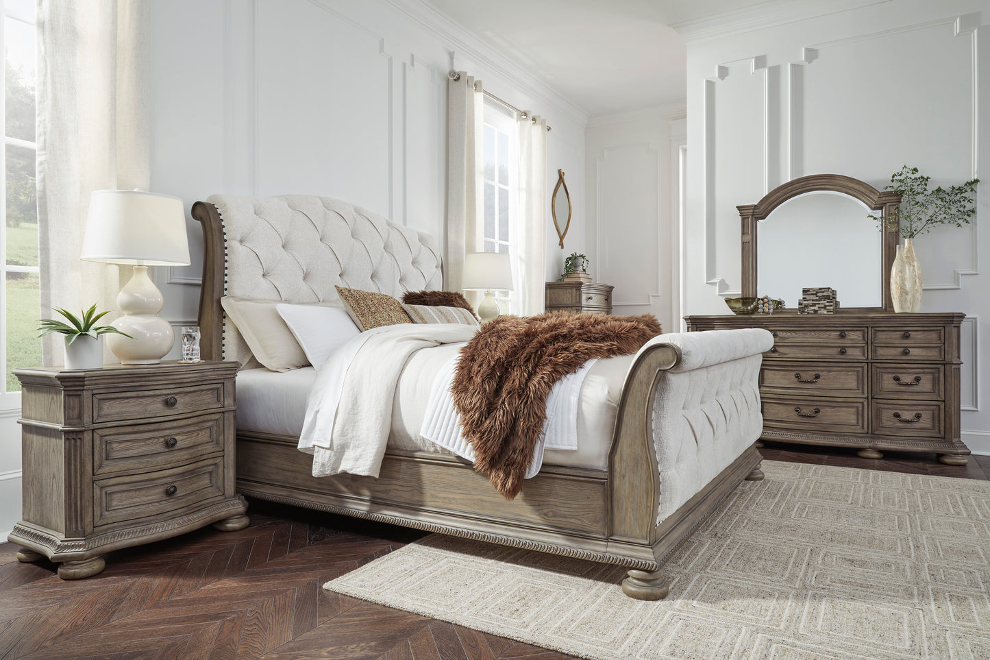 Ardenfield King Upholstered Sleigh Bed
