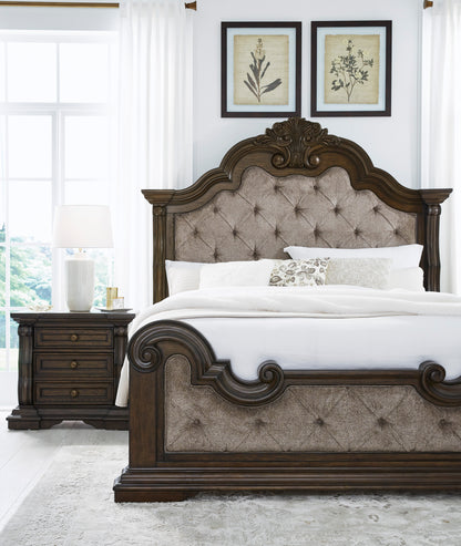 Maylee KING UPHOLSTERED BED