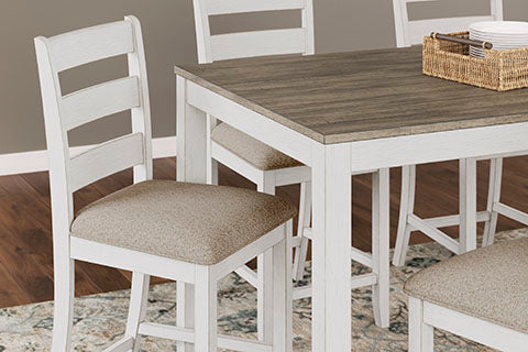 Skempton Dining Room Table Set