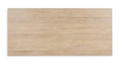 Yalinton Dining Room Server