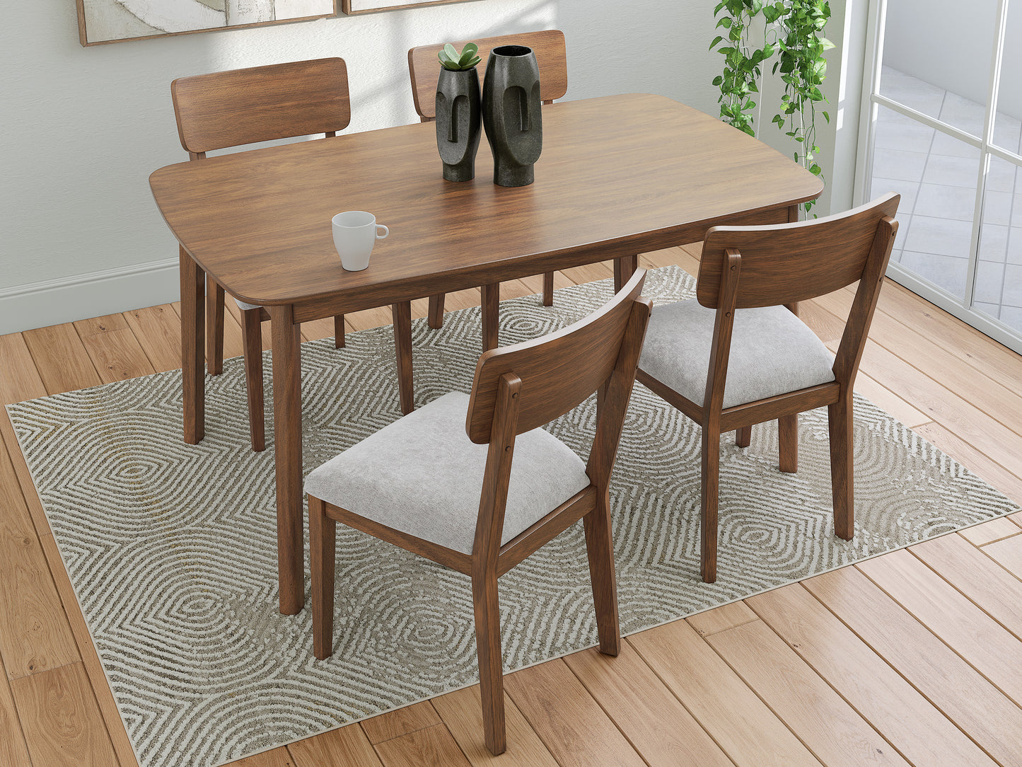 Lyncott Dining Table and 4 Chairs (Set of 5)
