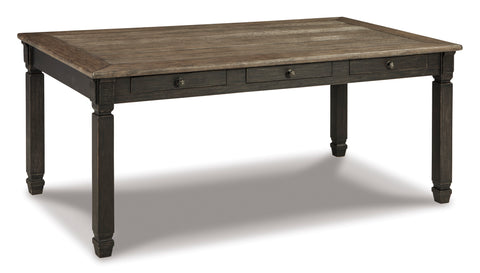 Tyler Creek Dining Table