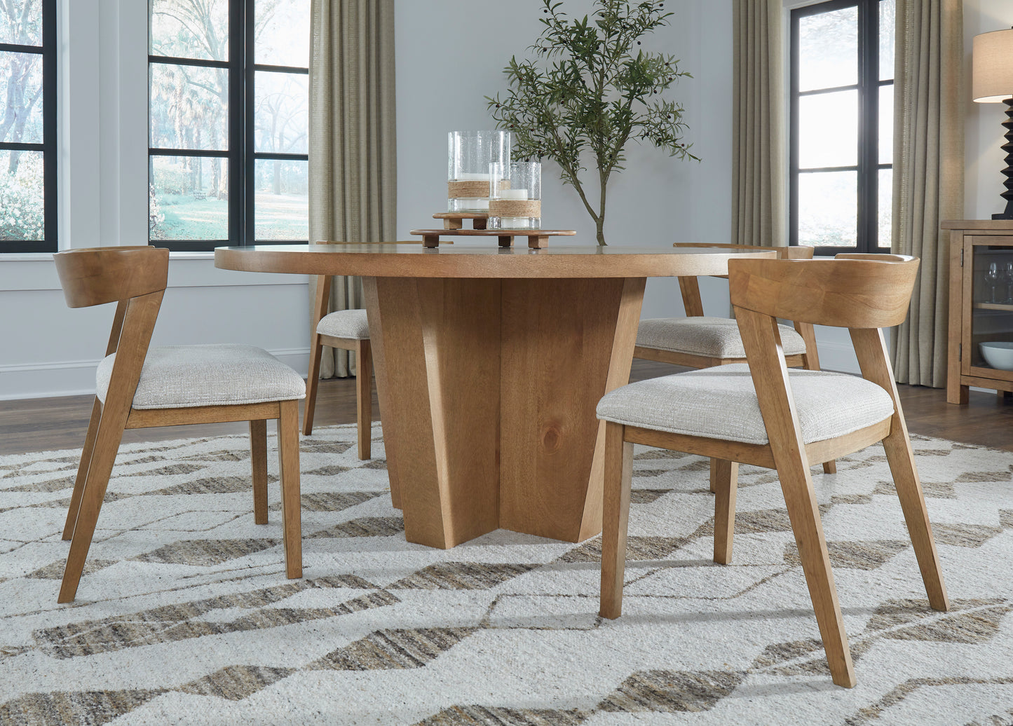 Kristiland Dinning table set (Table+ 4 chairs)
