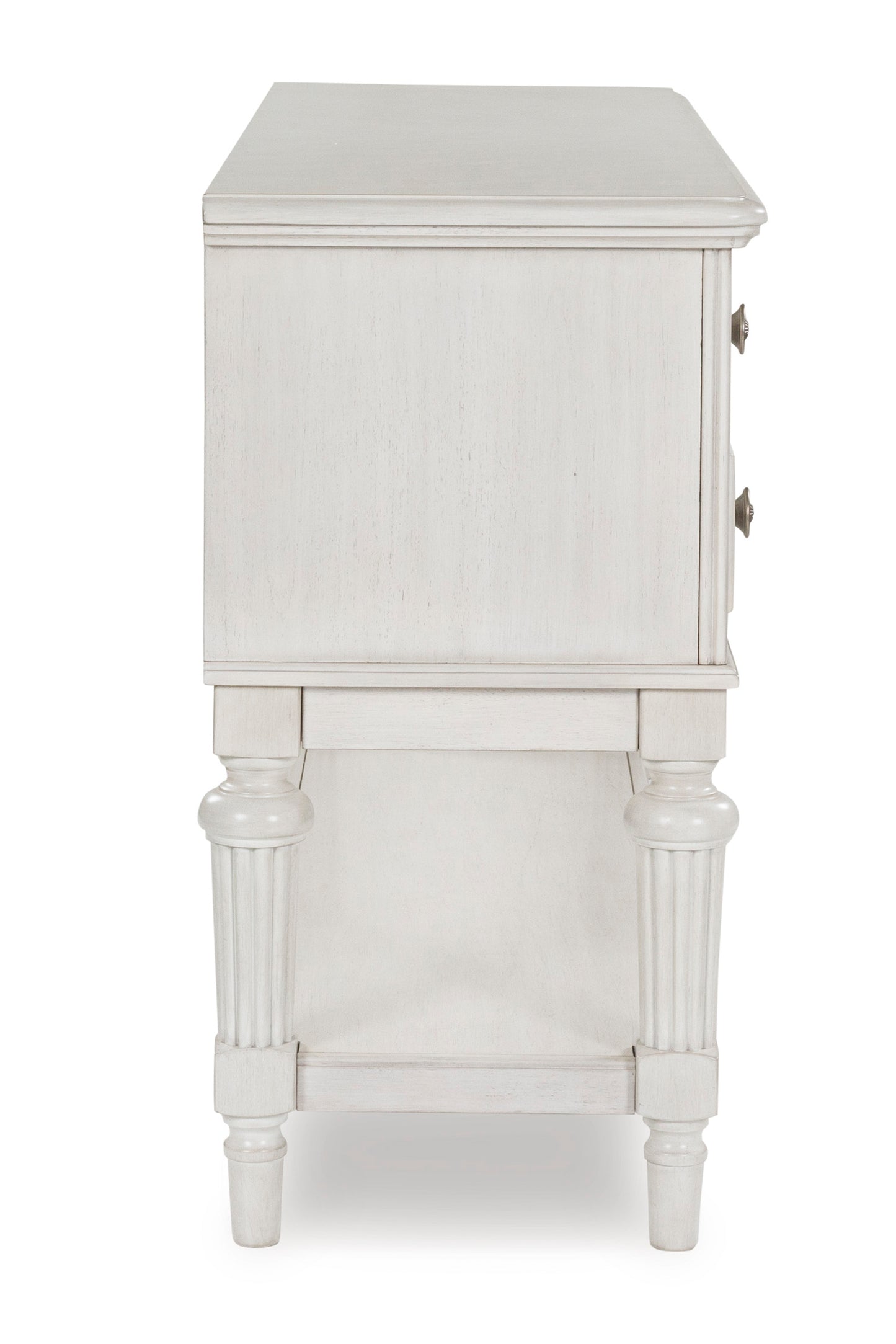 Montelaine Dining Server