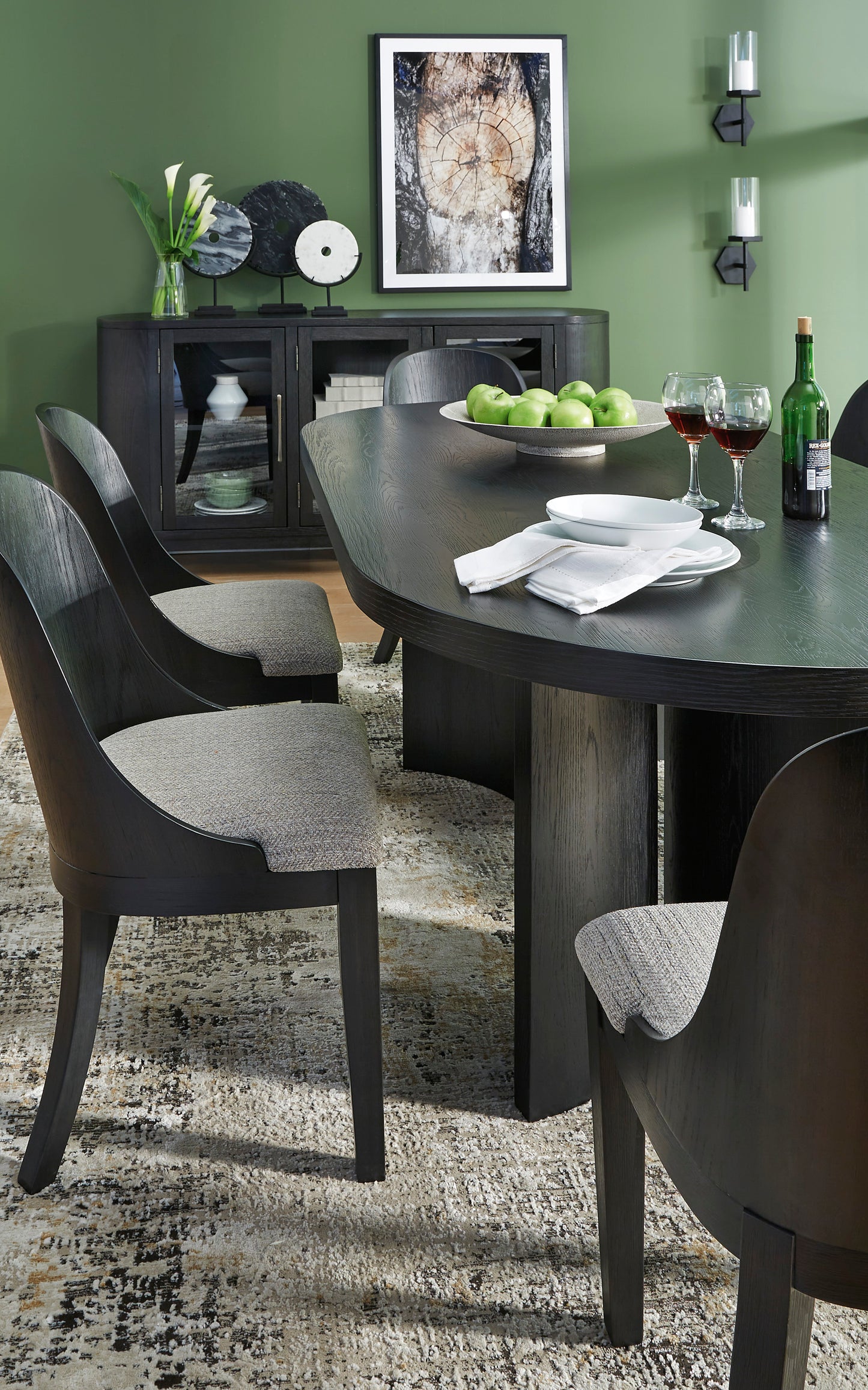 Rowanbeck Dining Table