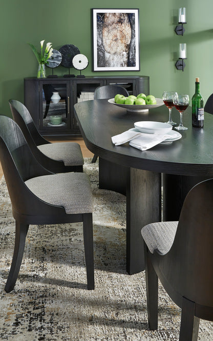 Rowanbeck Dining Table