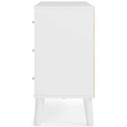 Piperton Bedroom set (Bed+dressor+2 Nightstands)