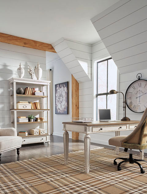 Realyn Home Office Desk