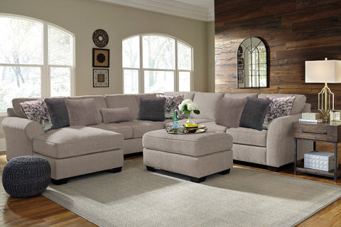 Pantomine Sectional Sofa Set