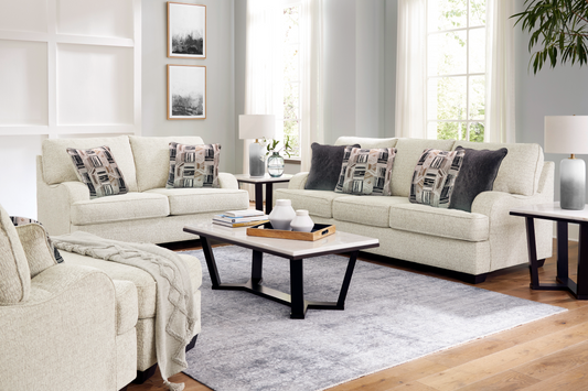 Valerano Loveseat