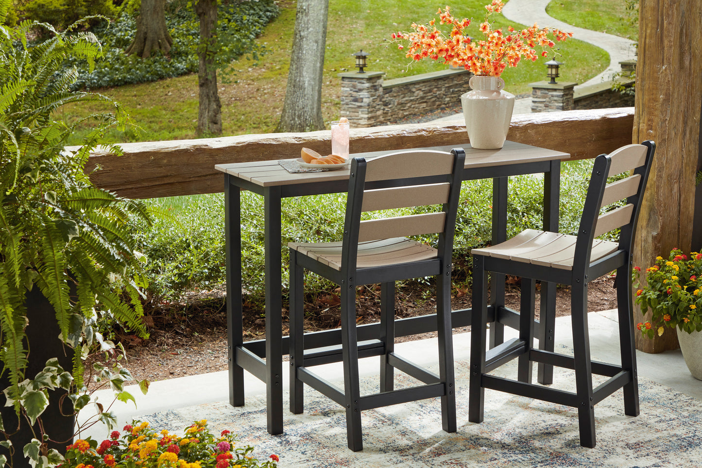 Moondance Counter Table Set