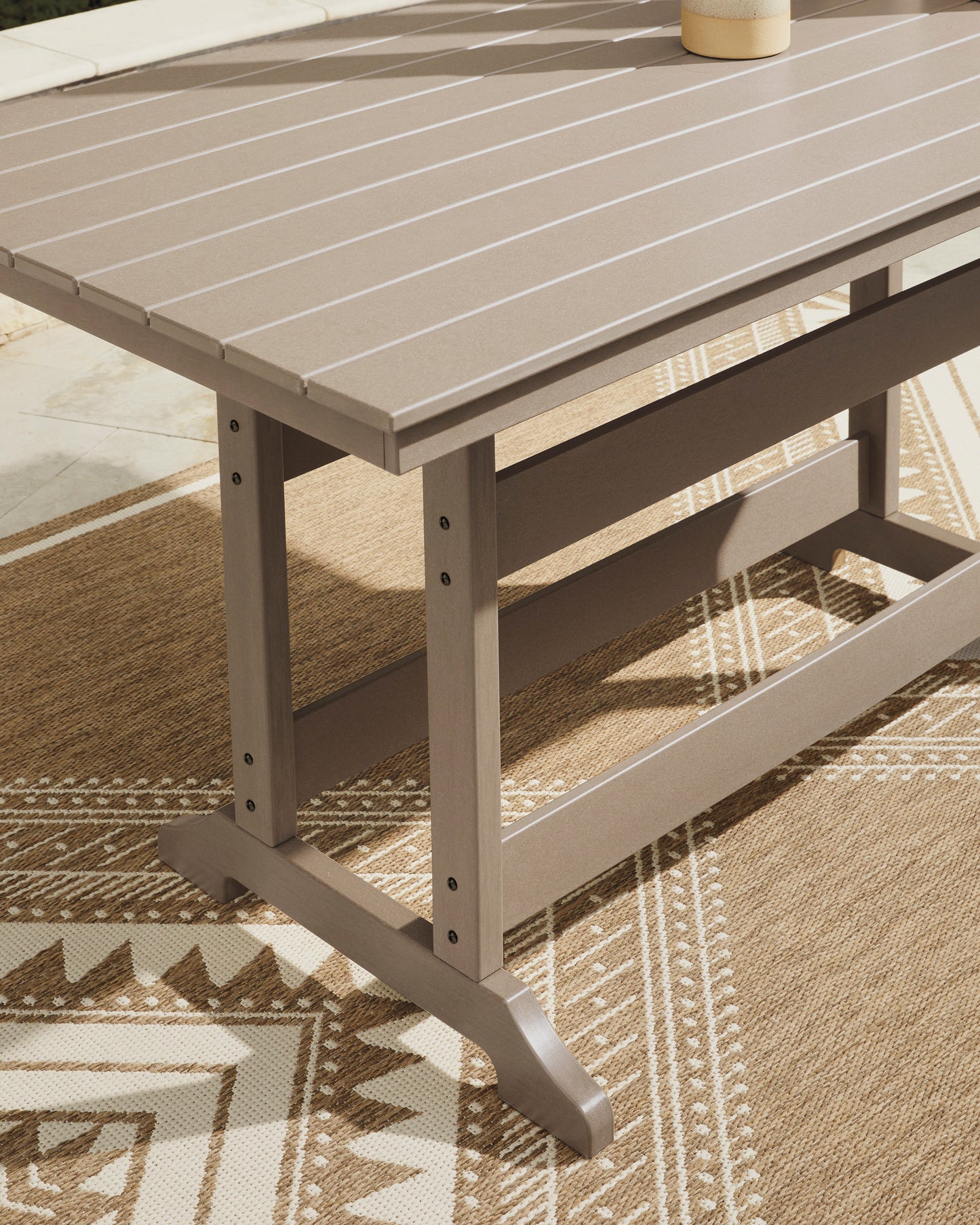 Sandy Dune Rect Counter Table With Umb Opt