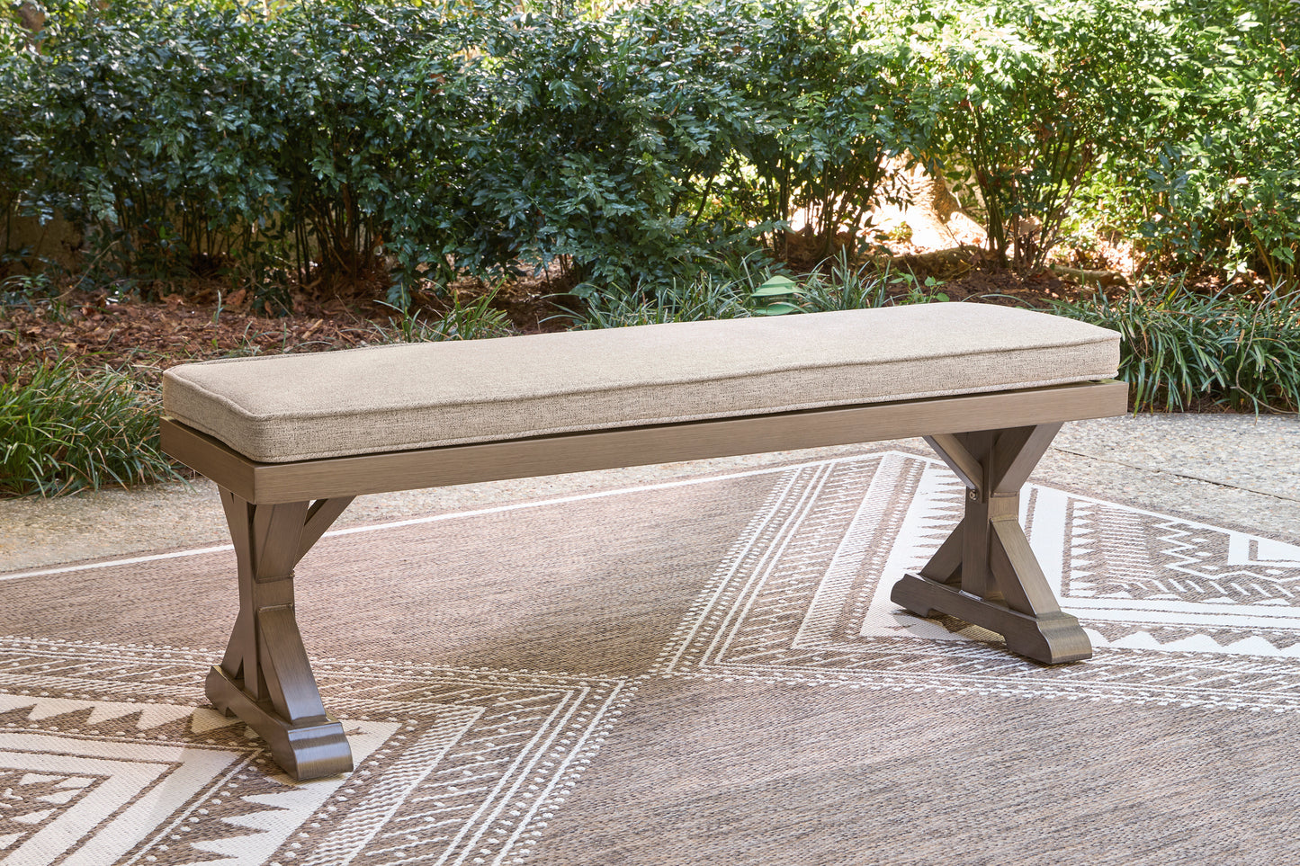 Revare Beach Bench With Cushion