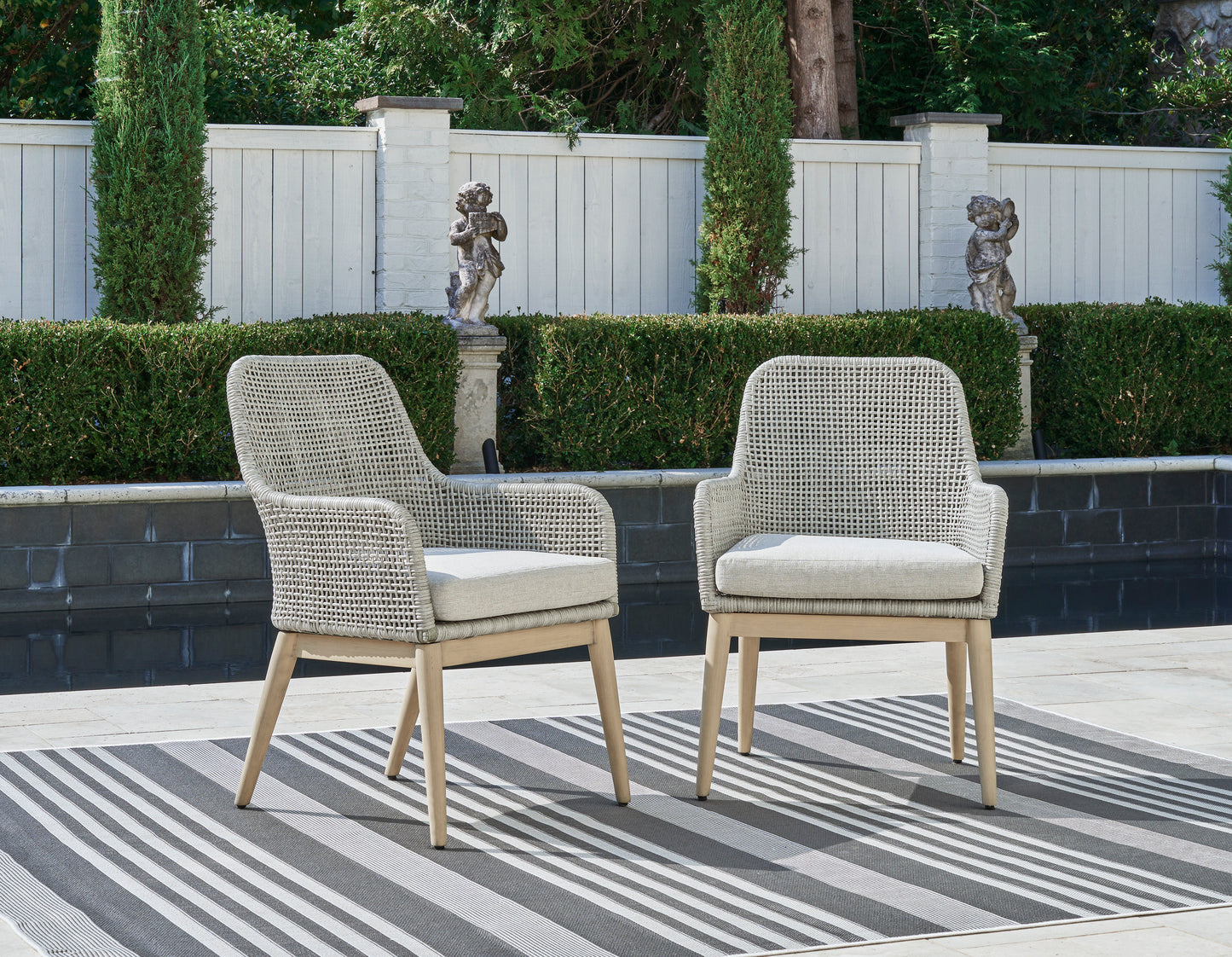 Seton Creek Outdoor Table Set With 6 Chairs