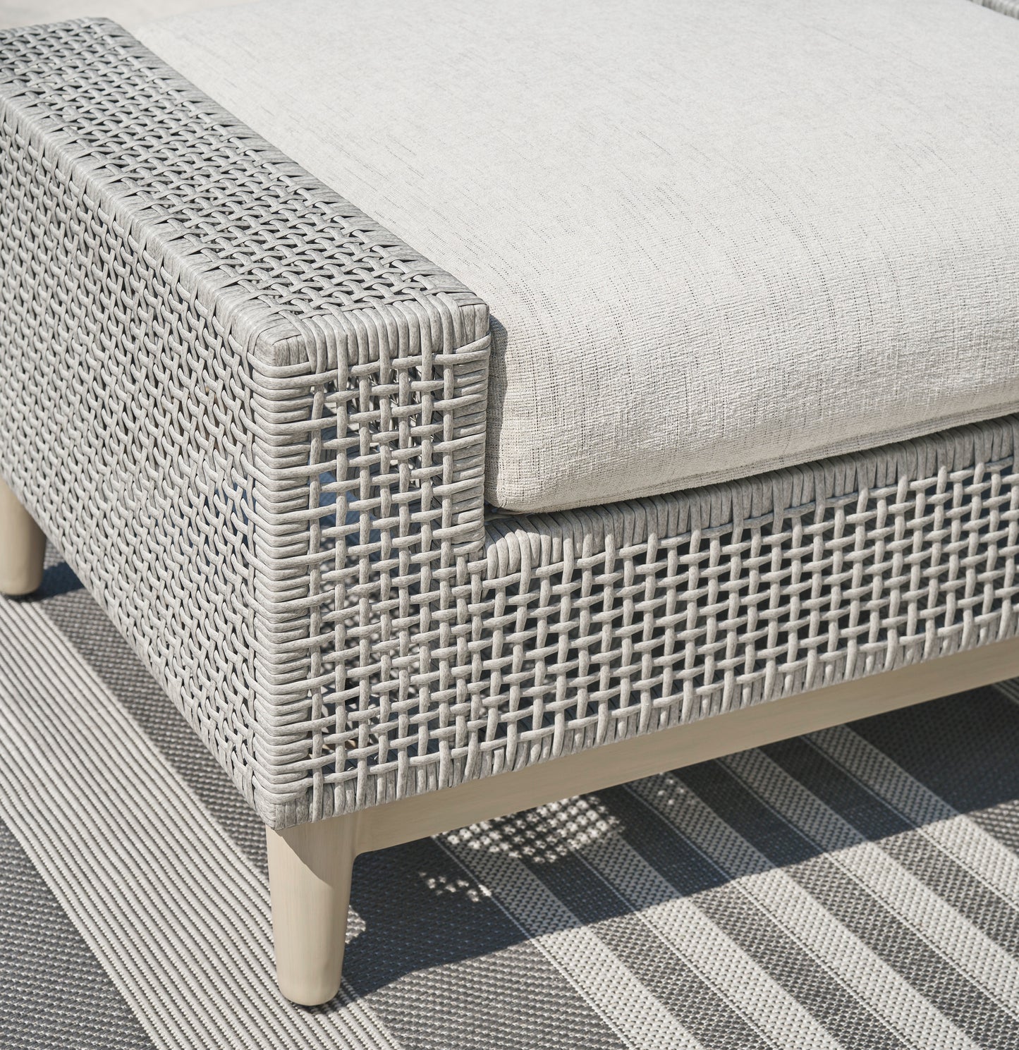 Seton Creek Ottoman With Cushion