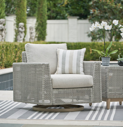 Seton Creek Swivel Lounge With Cushion