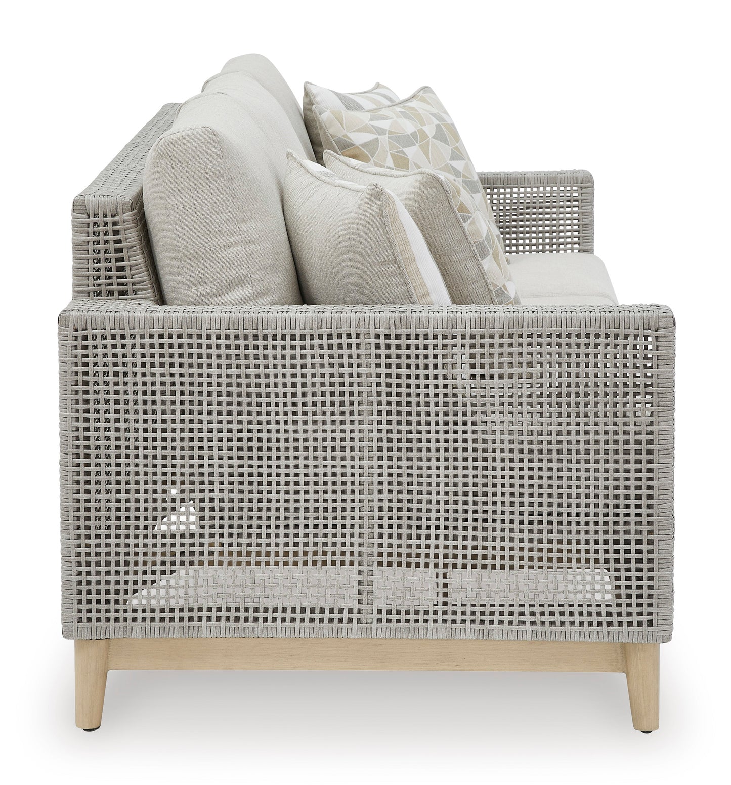 Seton Creek Sofa With Cushion