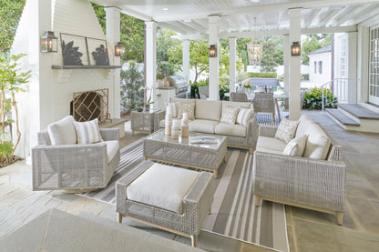 Seton Creek Swivel Lounge With Cushion