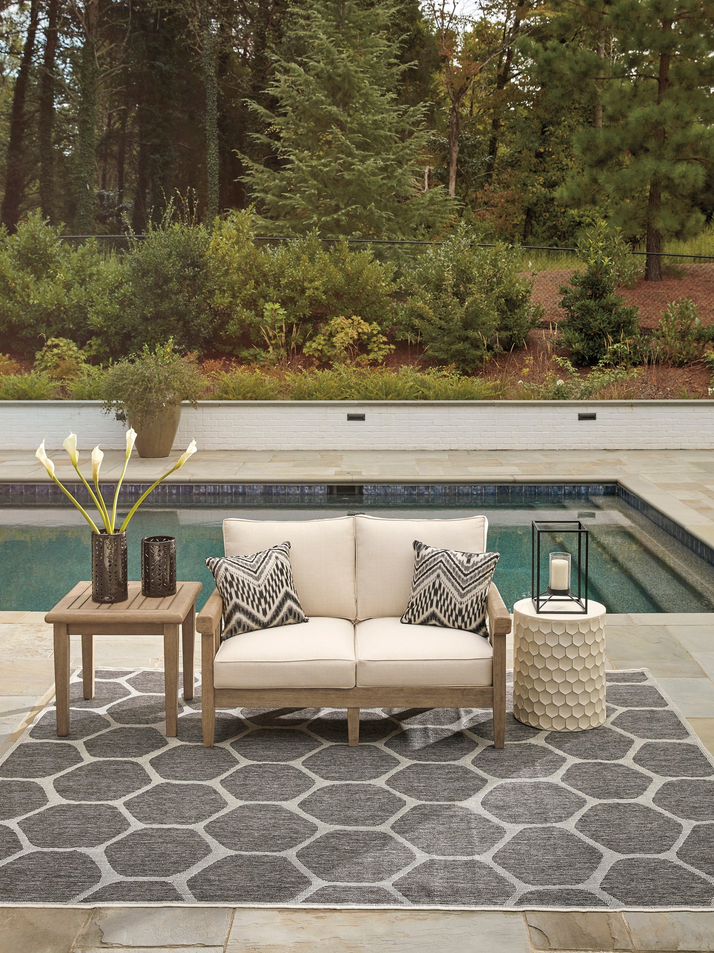Gerianne Square End Table