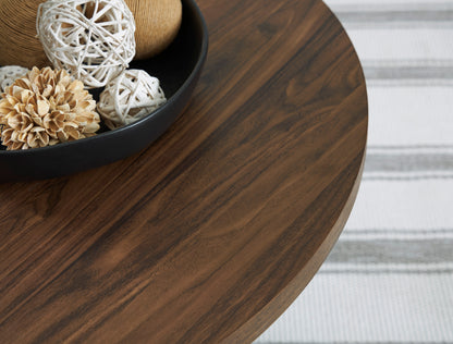 Elbrynn Occational Table Set
