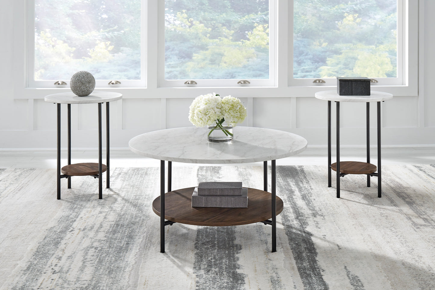 Wrenwich Table (Set of 3)