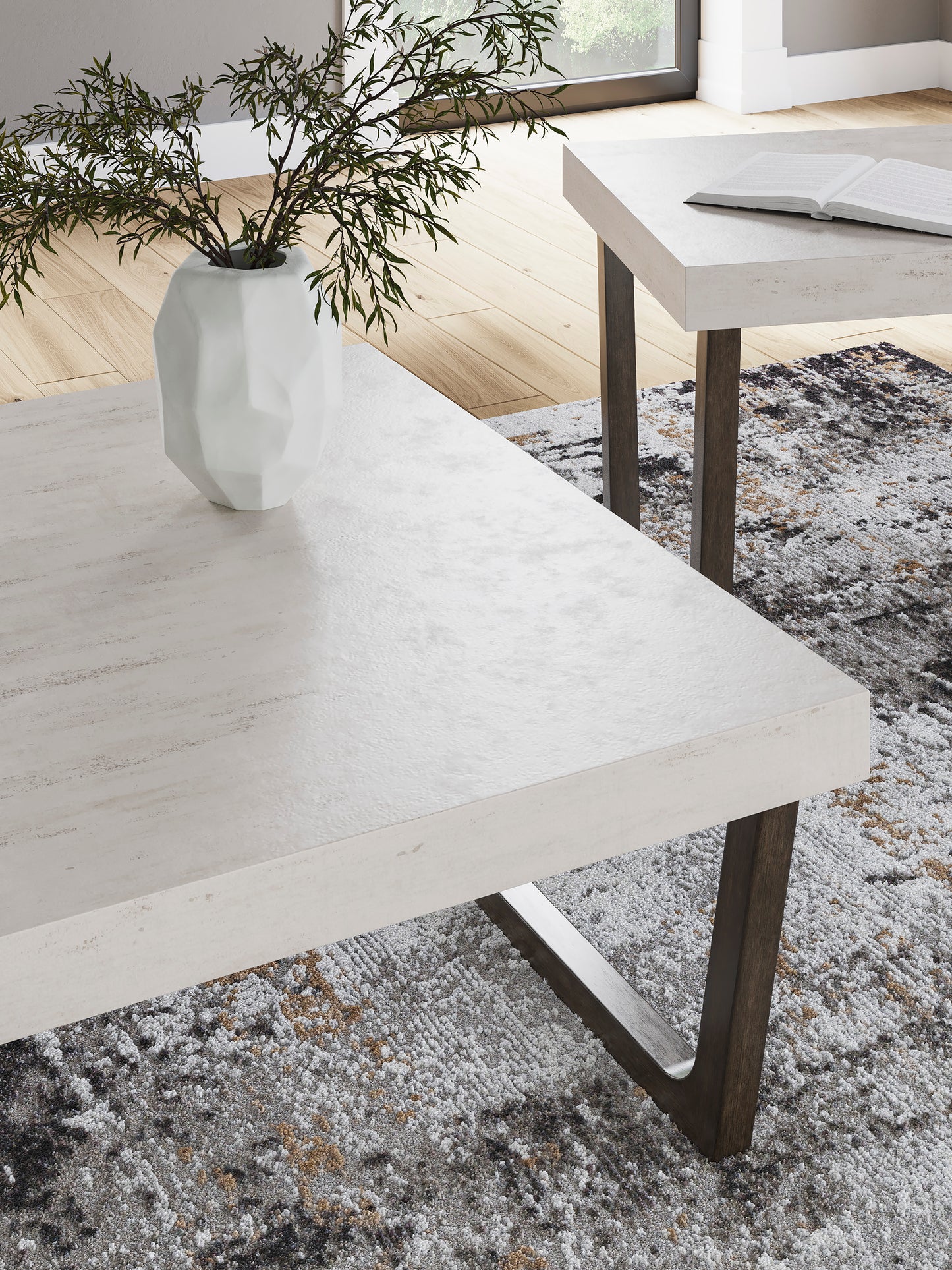 Westonfort Occational Table Set
