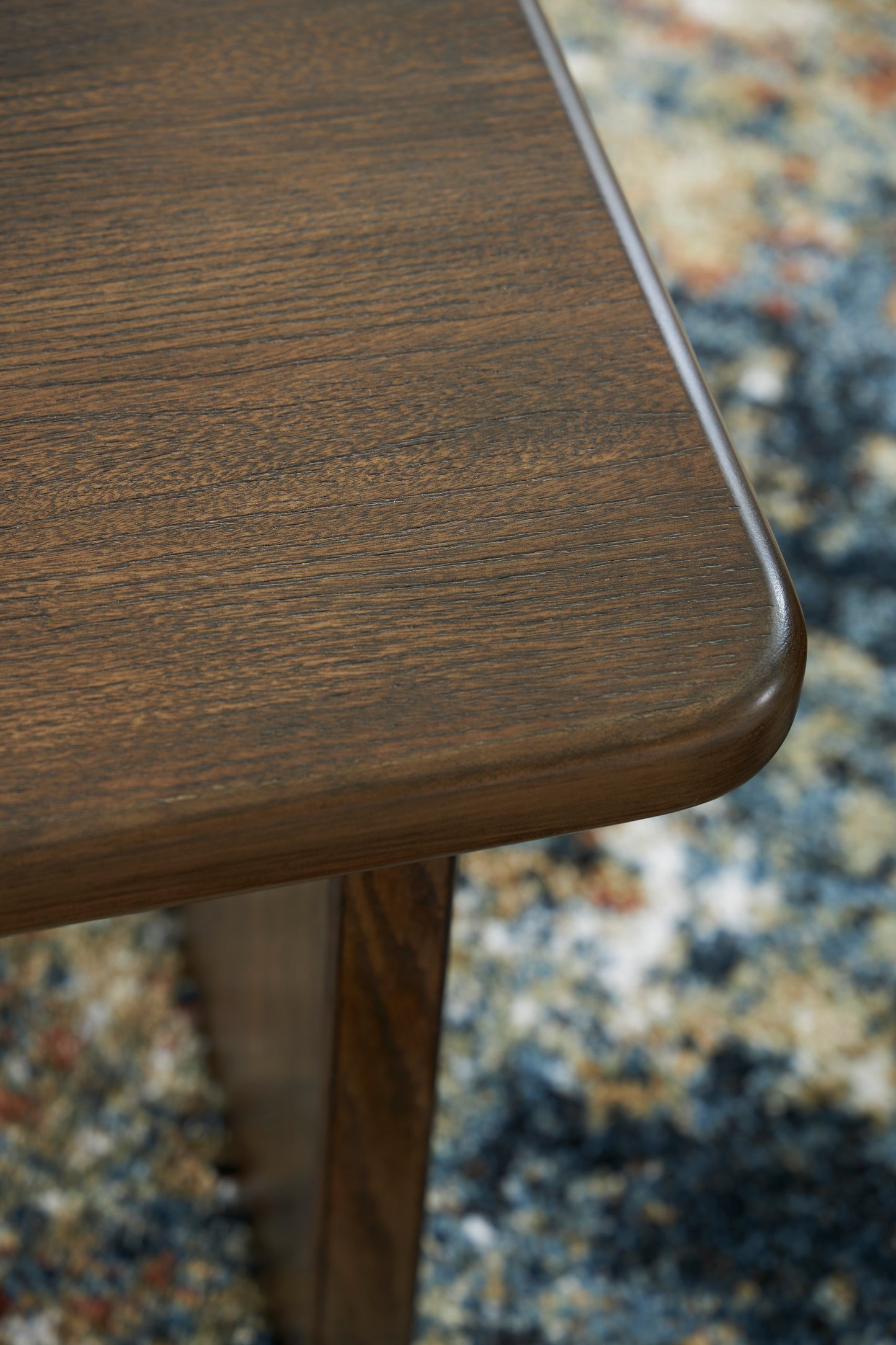 Shawbeck Occational Table Set