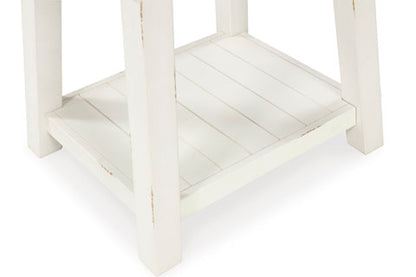 Stownbranner Occasional Table Set