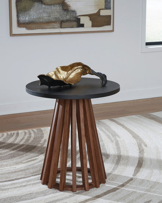 Kallari End Table
