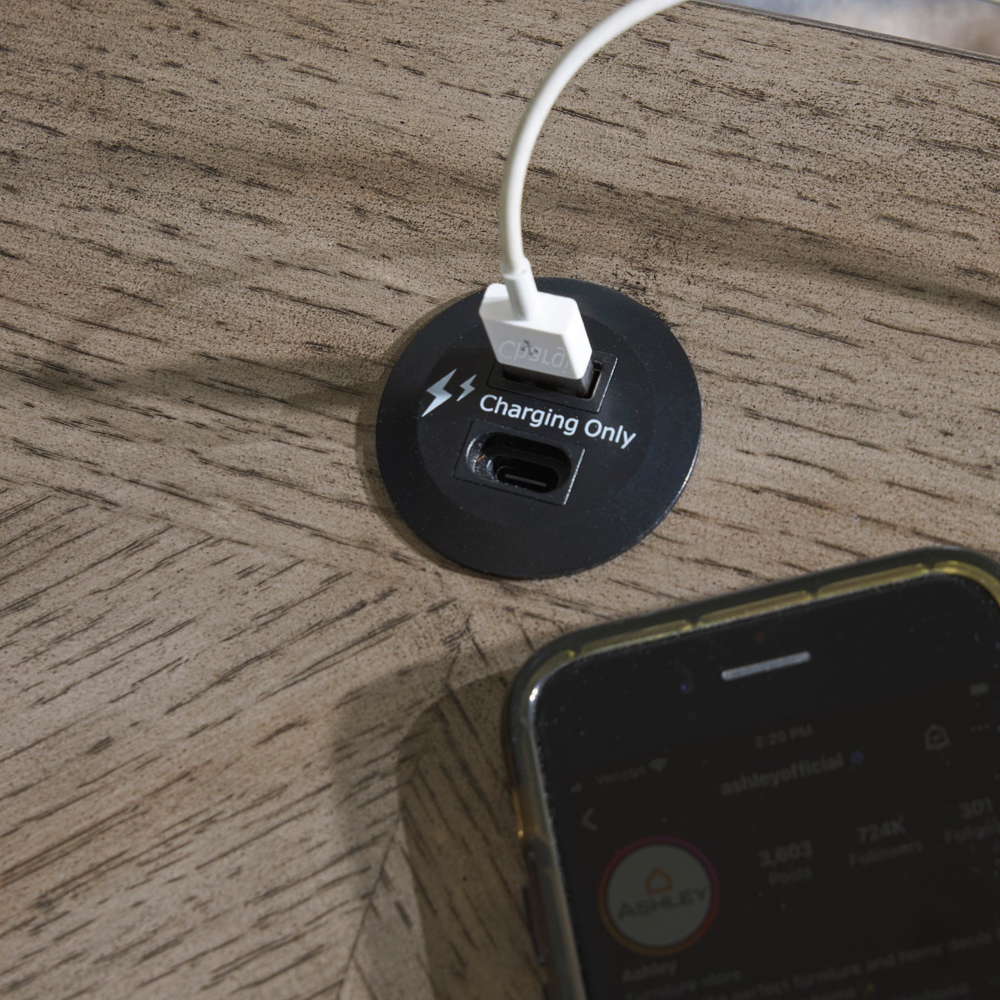 Loyaska Coffee Table Set (Lift Top Coffee Table + 2 End Tables)