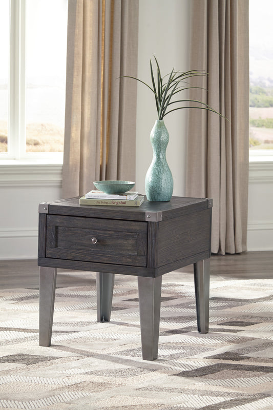 Todoe End Table With USB Ports & Outlets