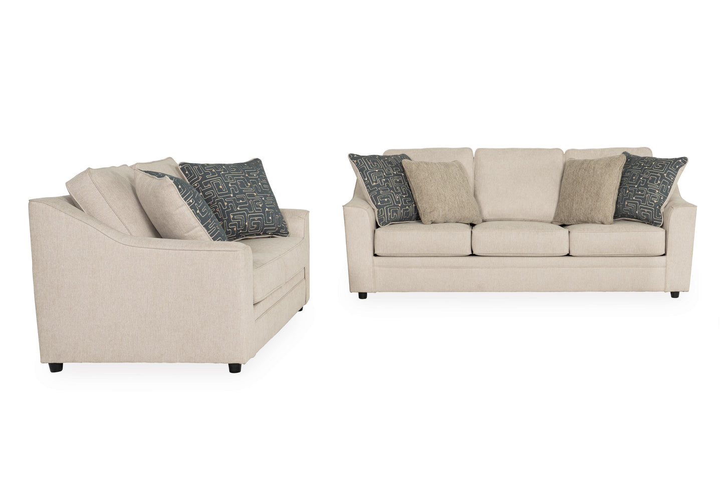 Elvara Loveseat