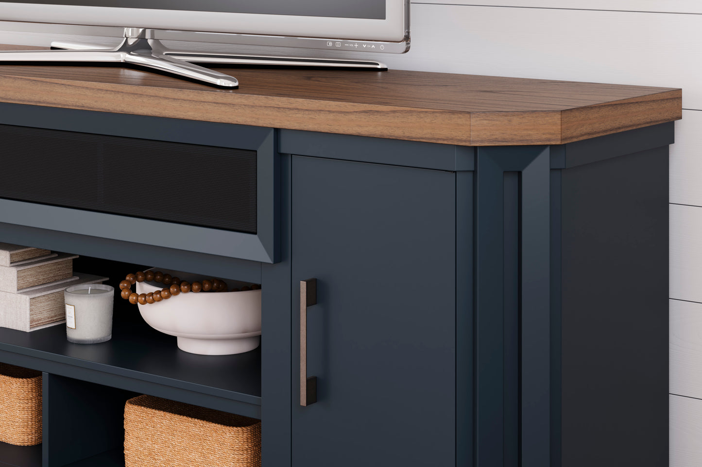 Landocken XL TV Stand With Fireplace Option