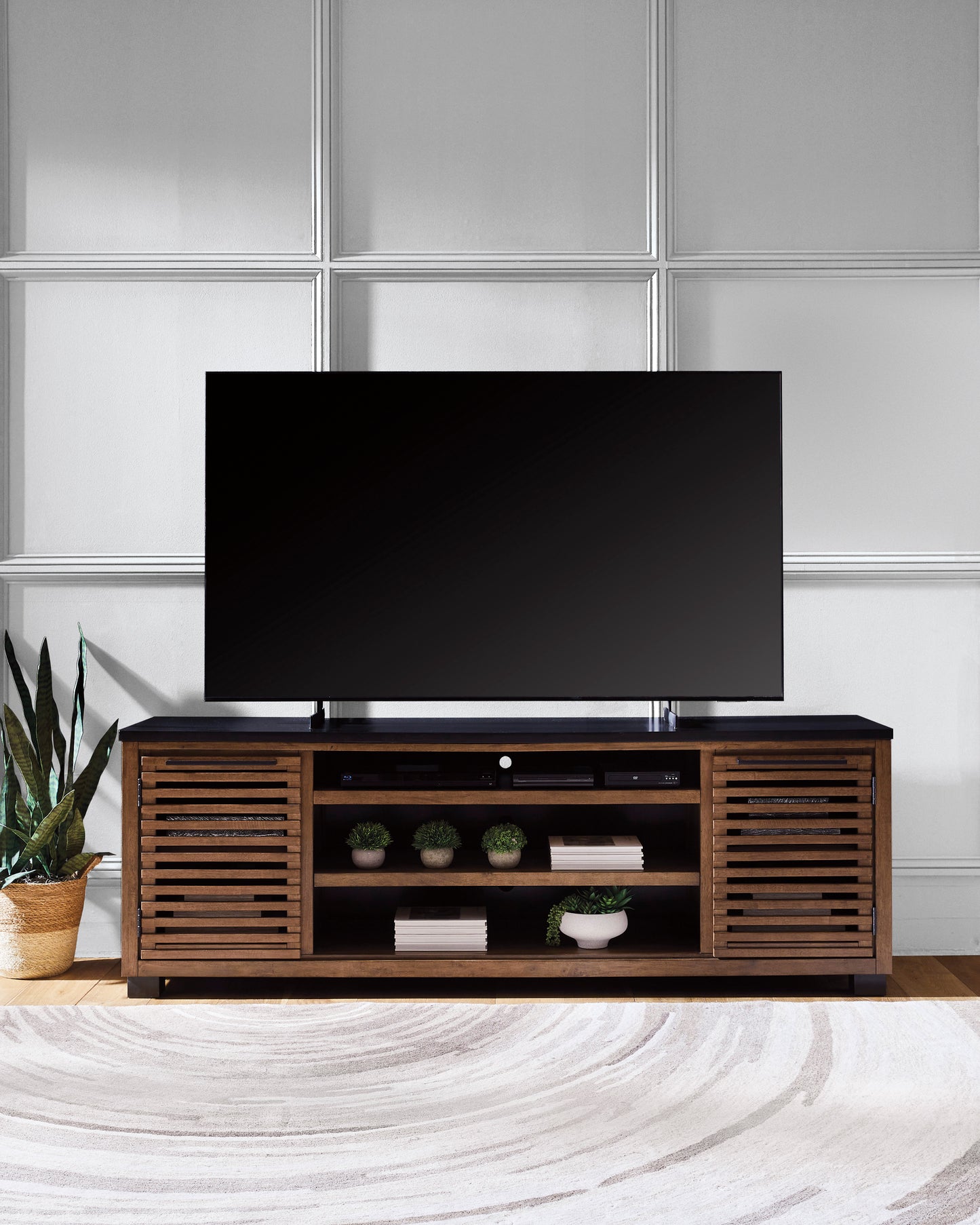Kallari XL TV Stand With Fireplace Option